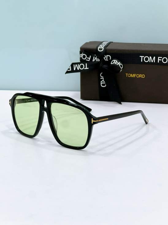 Picture of Tom Ford Sunglasses _SKUfw80536757fw